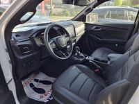 ISUZU D-MAX V-CROSS 4WD AT