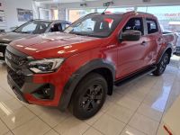 ISUZU D-MAX V-CROSS 4WD AT